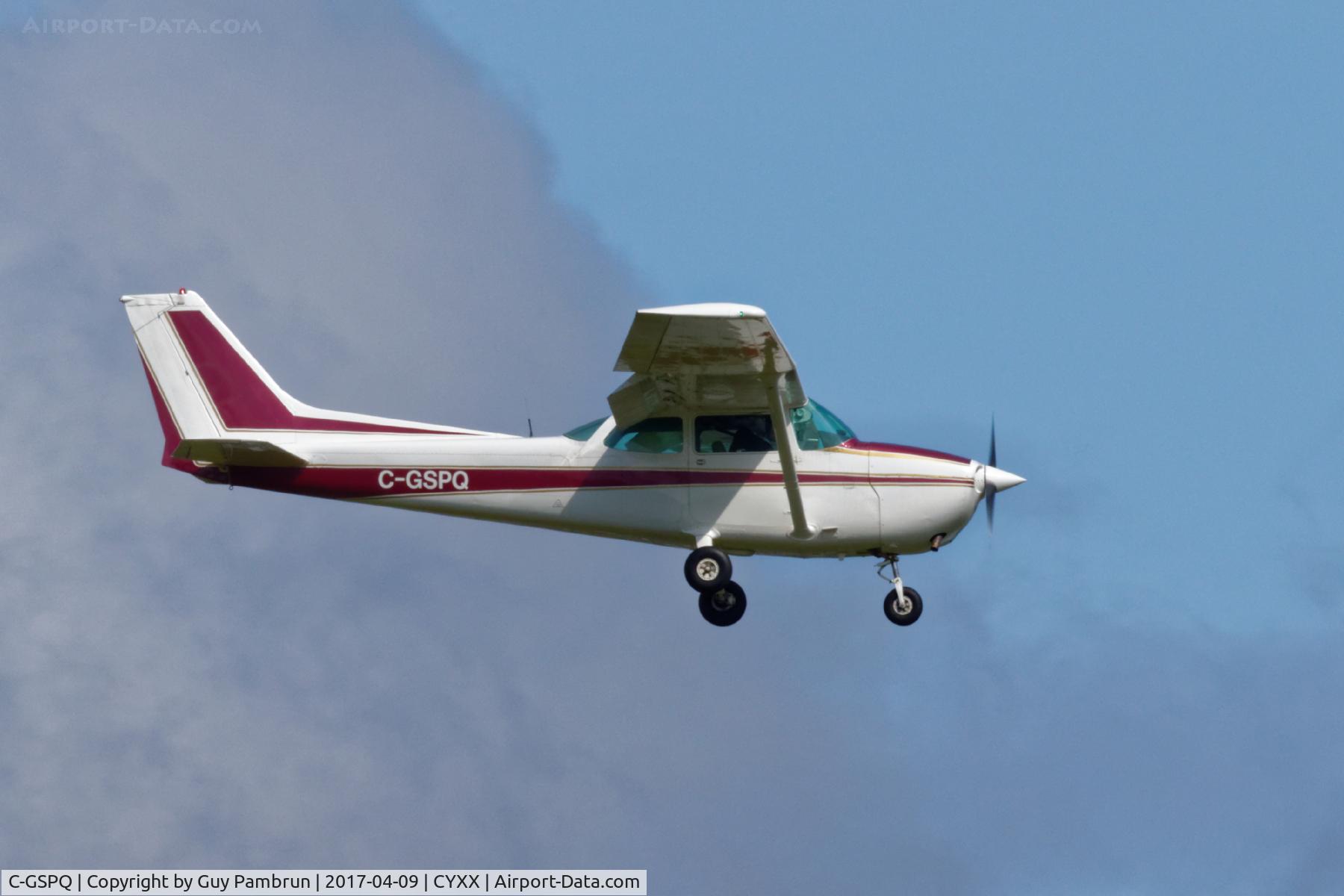 C-GSPQ, 1981 Cessna 172P C/N 17274801, Landing