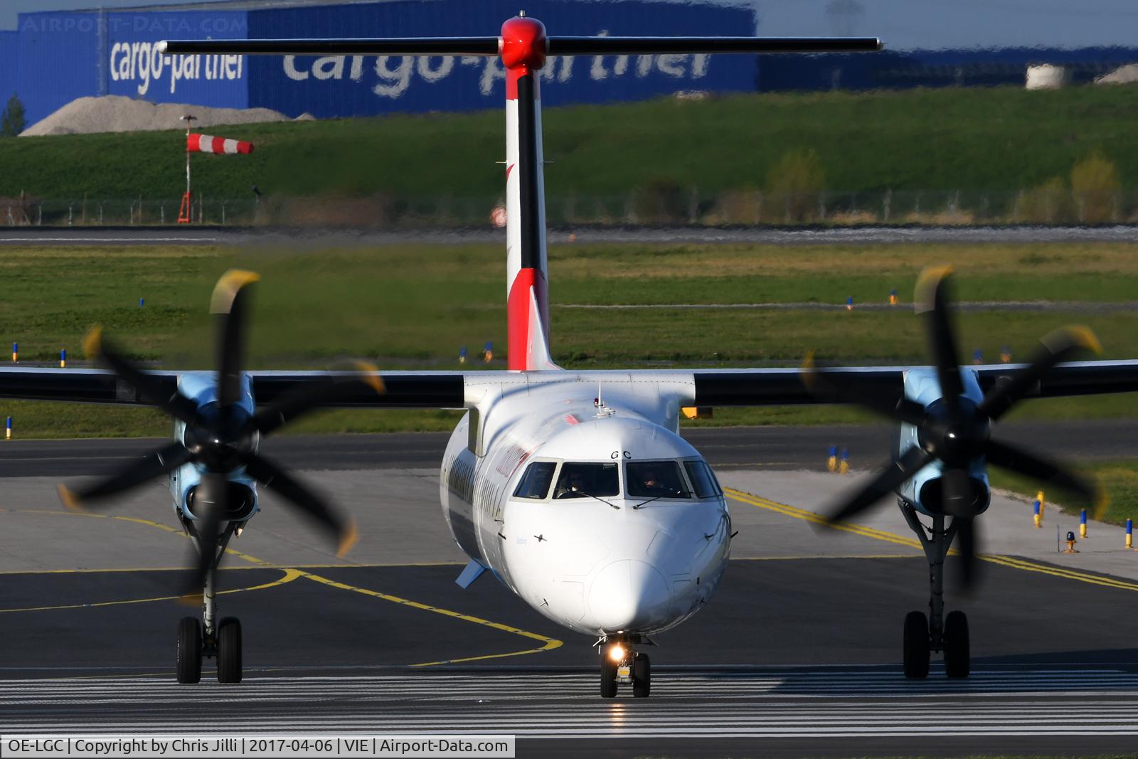 OE-LGC, 2000 De Havilland Canada DHC-8-402Q Dash 8 C/N 4026, Austrian Airlines
