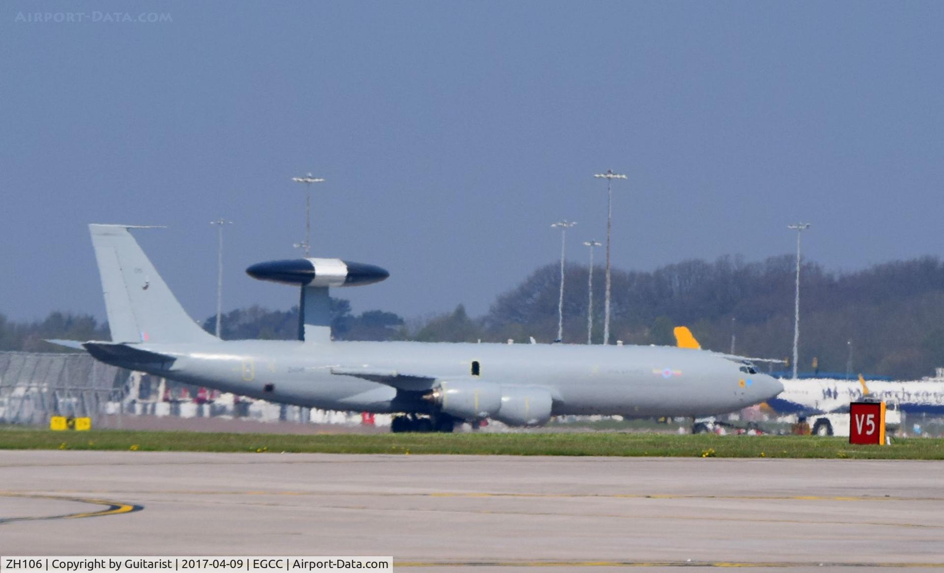 ZH106, 1991 Boeing E-3D Sentry AEW.1 C/N 24114, At Manchester