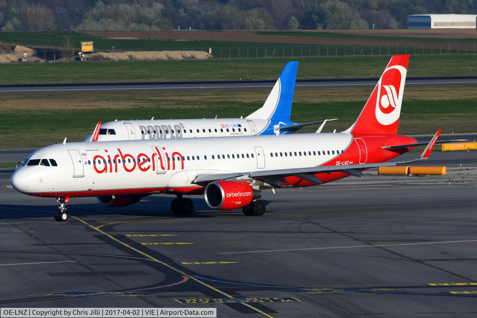 OE-LNZ, 2016 Airbus A321-211 C/N 6979, NIKI