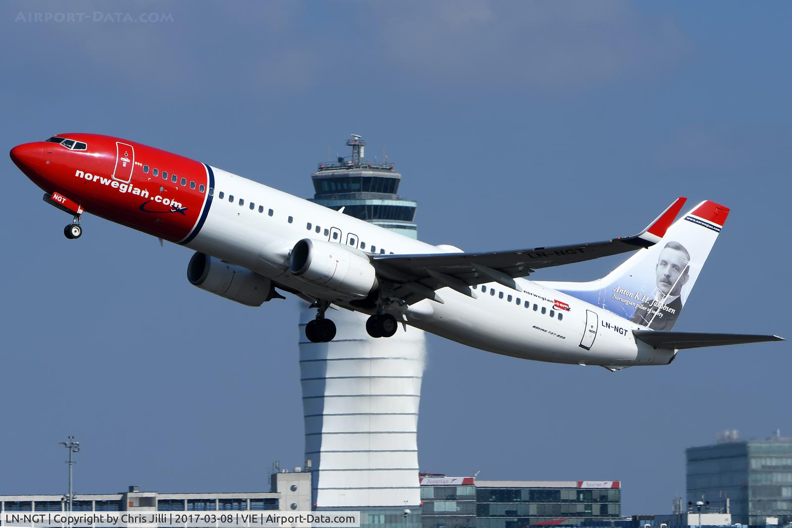 LN-NGT, 2014 Boeing 737-8JP C/N 41125, Norwegian