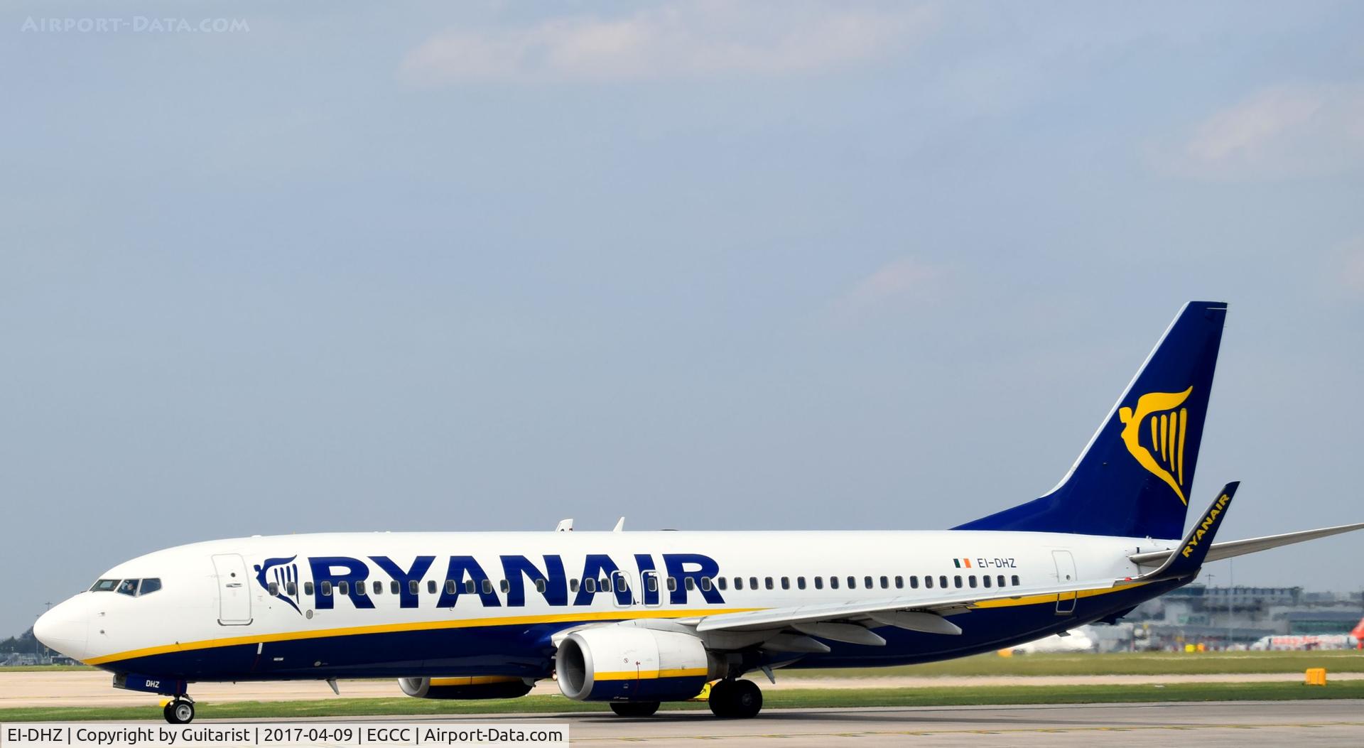 EI-DHZ, 2005 Boeing 737-8AS C/N 33583, At Manchester