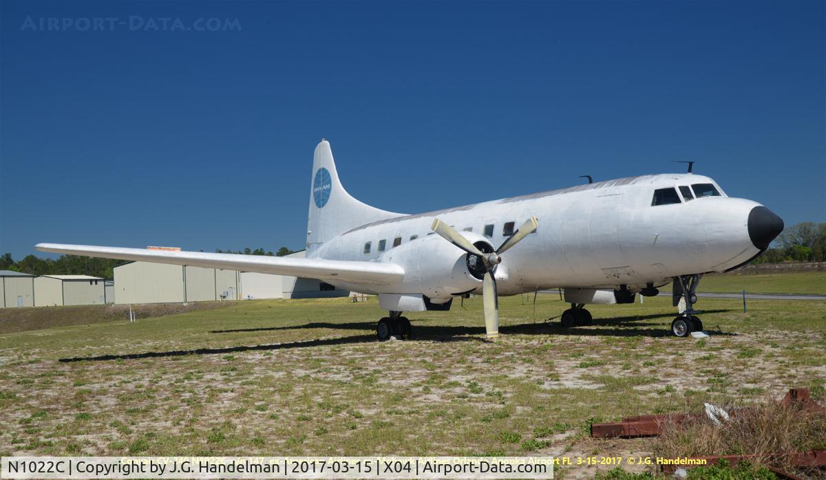 N1022C, Convair 240 C/N 147, At X04.