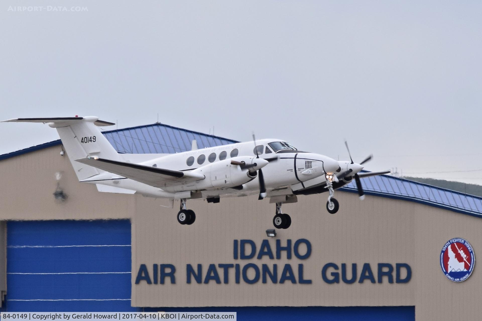 84-0149, 1984 Beechcraft King Air C12T (200C) C/N BL-79, Departing RWY 28L.