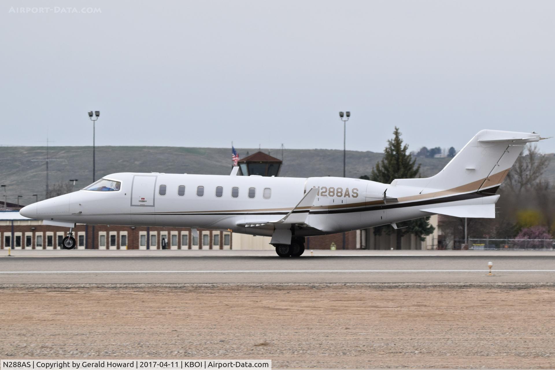 N288AS, 2007 Learjet 45 C/N 2088, Take off roll on RWY 10L.