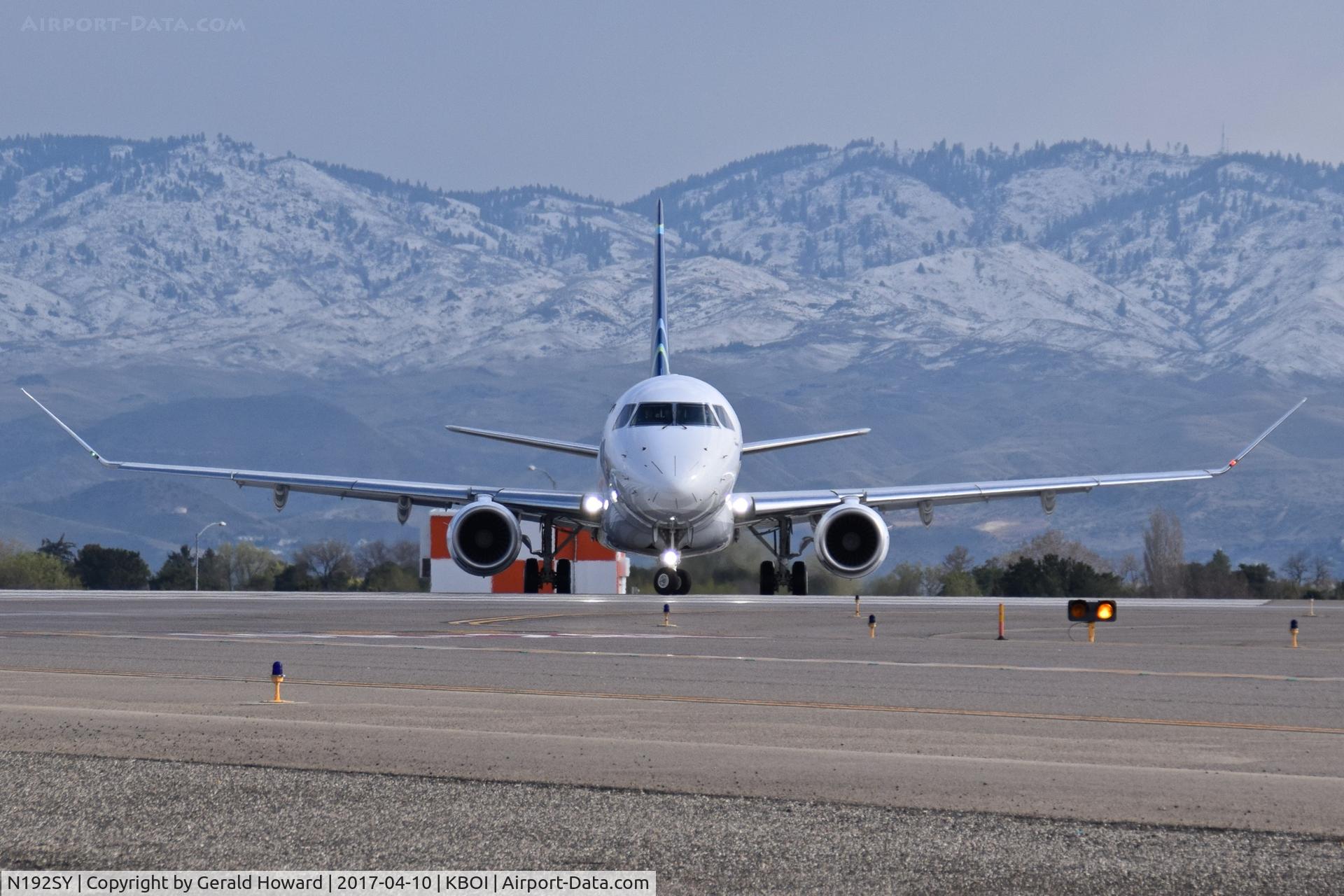 N192SY, 2017 Embraer 175LR (ERJ-170-200LR) C/N 17000638, Turning off Juliet onto RWY 10R.