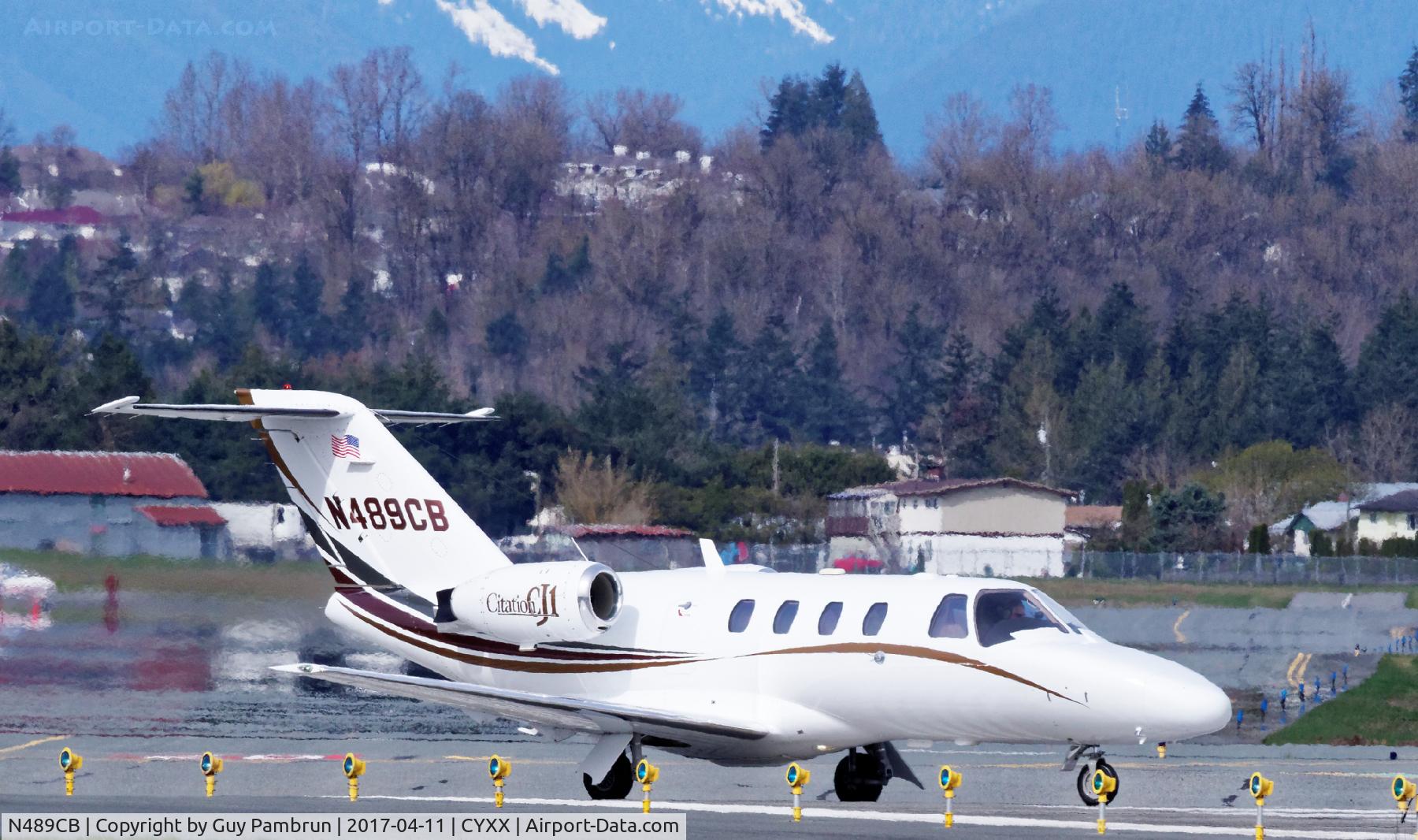 N489CB, 2002 Cessna 525 CitationJet CJ1 C/N 525-0489, Departing