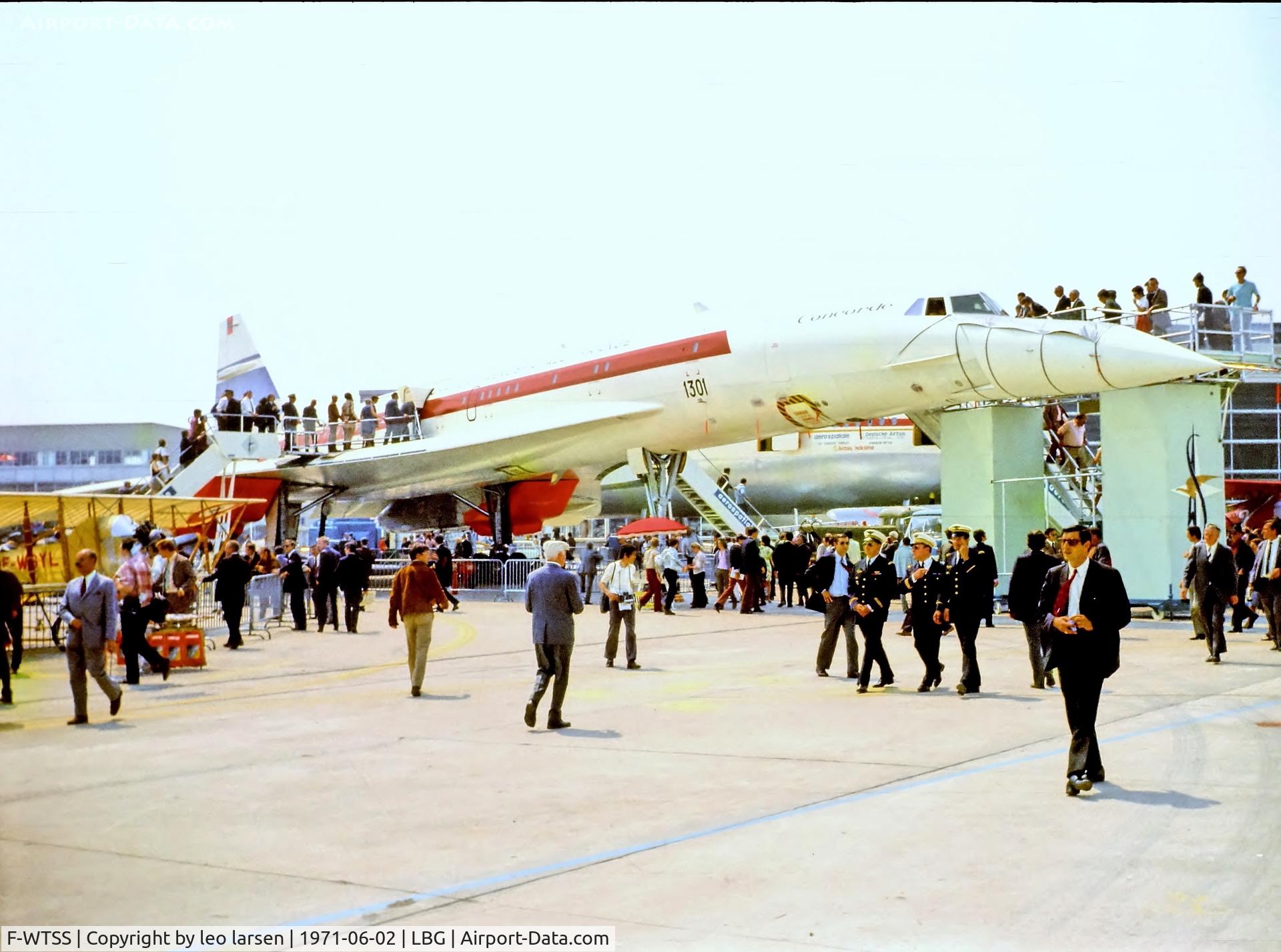 F-WTSS, 1968 Aerospatiale-BAC Concorde Prototype C/N 001, Paris Air Show 2.6.1971