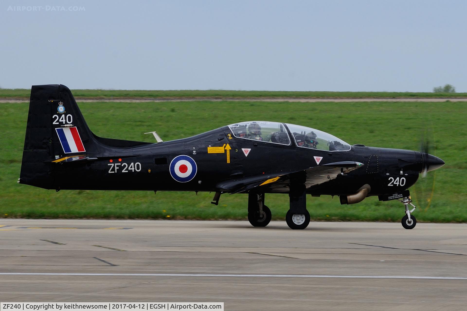 ZF240, 1990 Short S-312 Tucano T1 C/N S043/T40, Popped in for fuel.