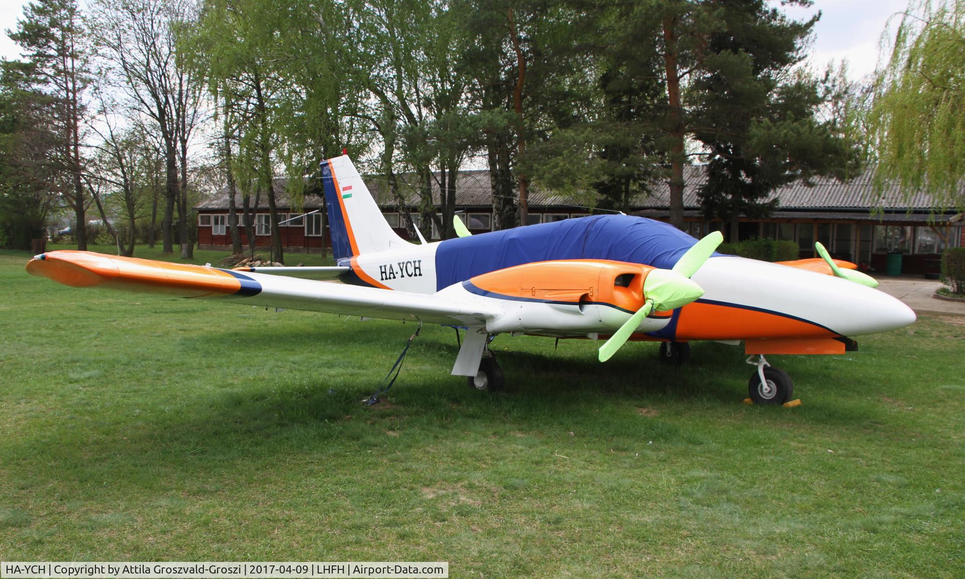 HA-YCH, Piper PA-34-200 Seneca C/N 34-7350290, Farkashegy Airfield, Hungary