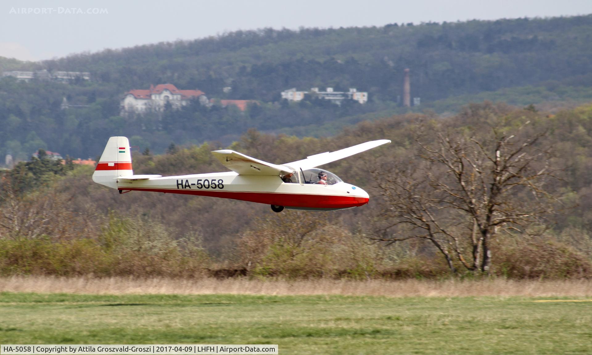 HA-5058, 1964 Schleicher Ka-7 Rhonadler C/N 7175, Farkashegy Airfield, Hungary