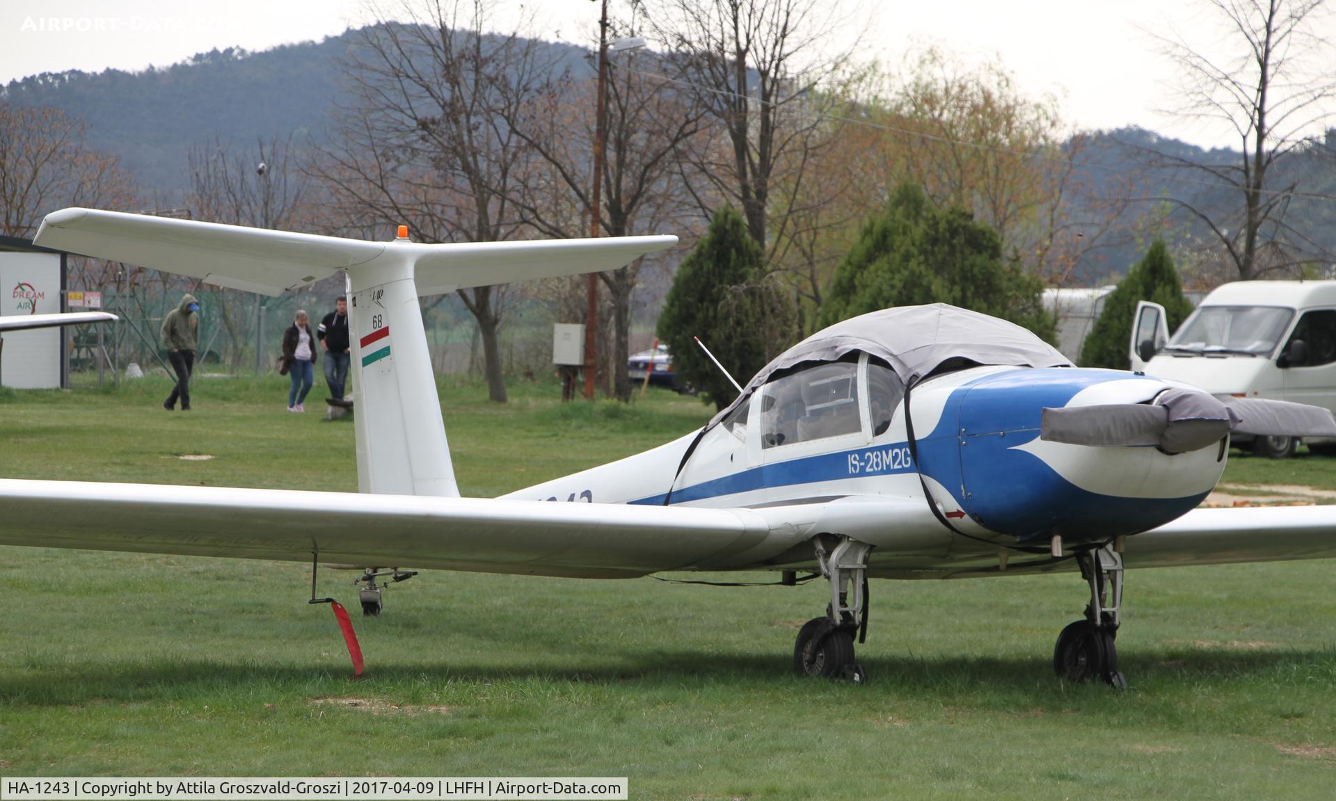 HA-1243, ICA-Brasov IS-28M2/G C/N 68, Farkashegy Airfield, Hungary