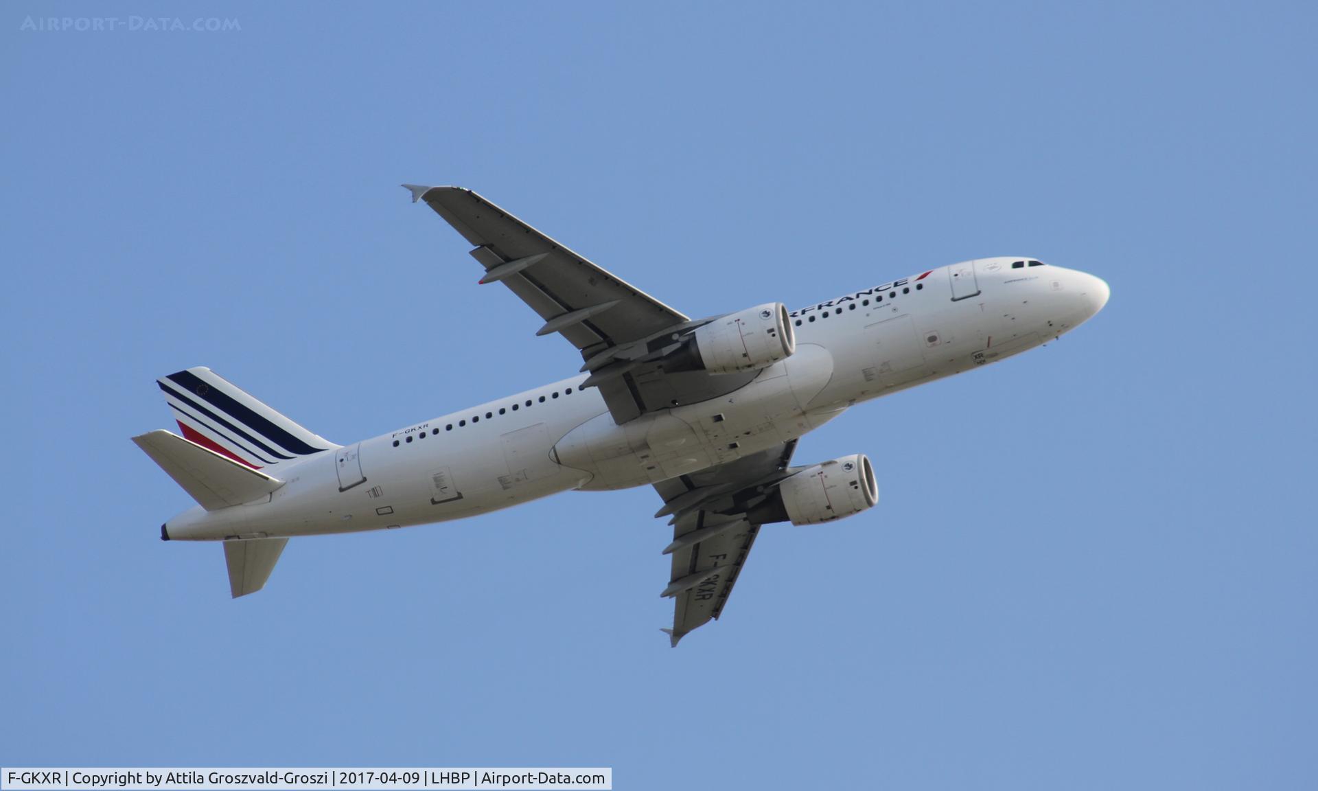 F-GKXR, 2009 Airbus A320-214 C/N 3795, Liszt Ferenc (Ferihegy) Airport, Hungary