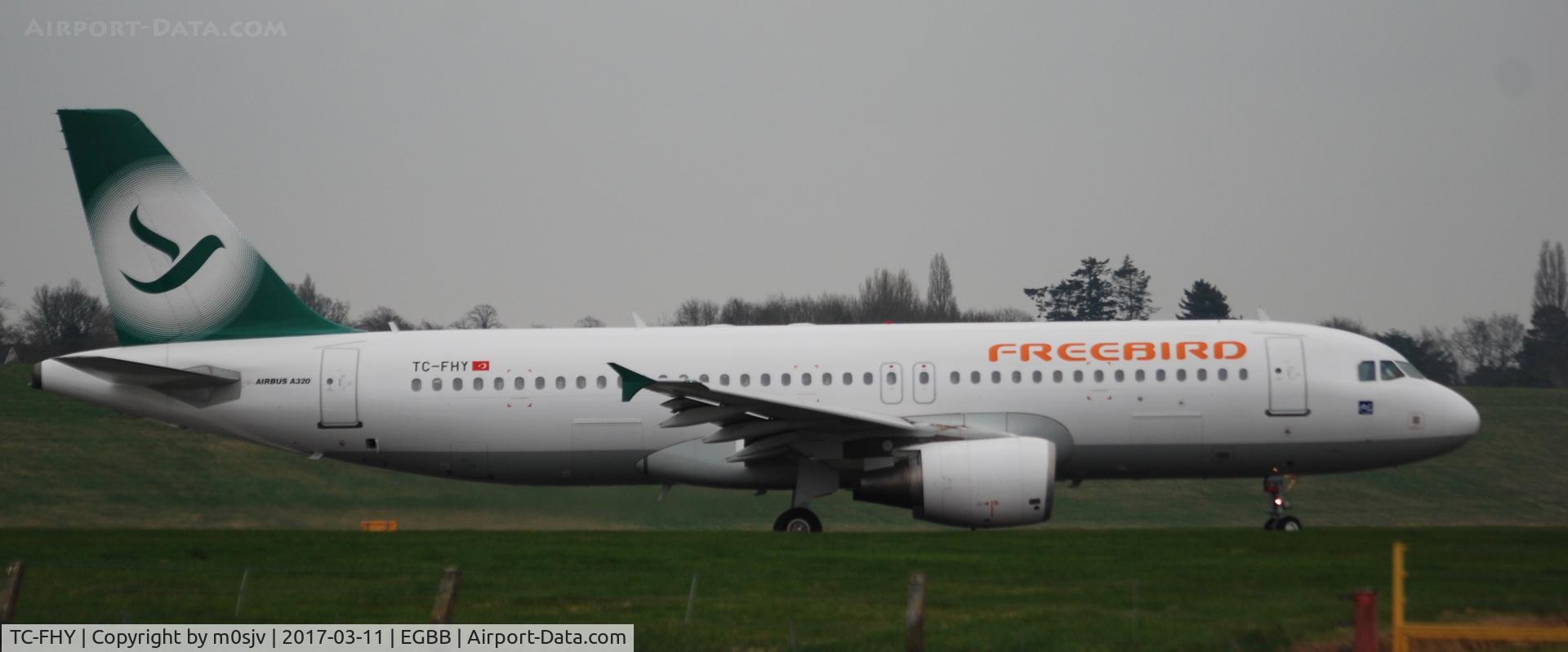 TC-FHY, 2009 Airbus A320-214 C/N 3891, On the End waiting clearance for departure