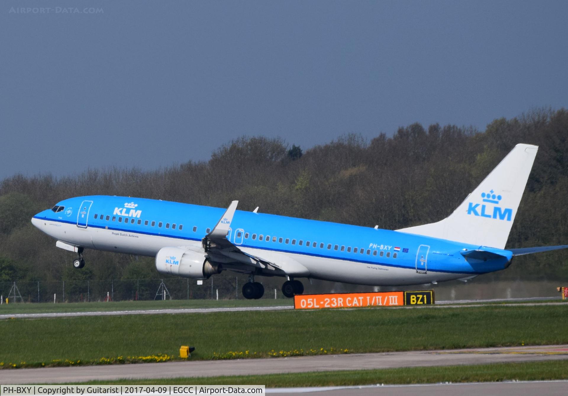 PH-BXY, 2008 Boeing 737-8K2 C/N 30372, At Manchester
