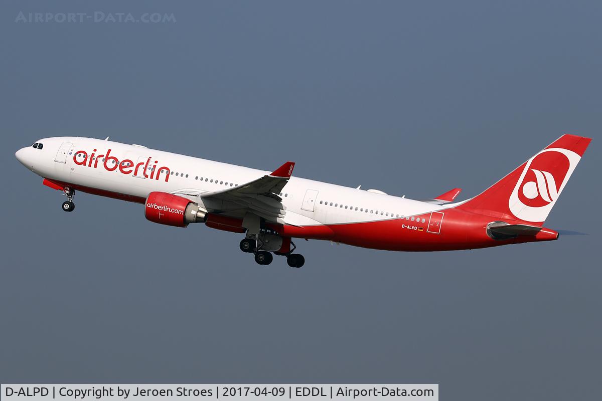 D-ALPD, 2002 Airbus A330-223 C/N 454, DUSSELDORF