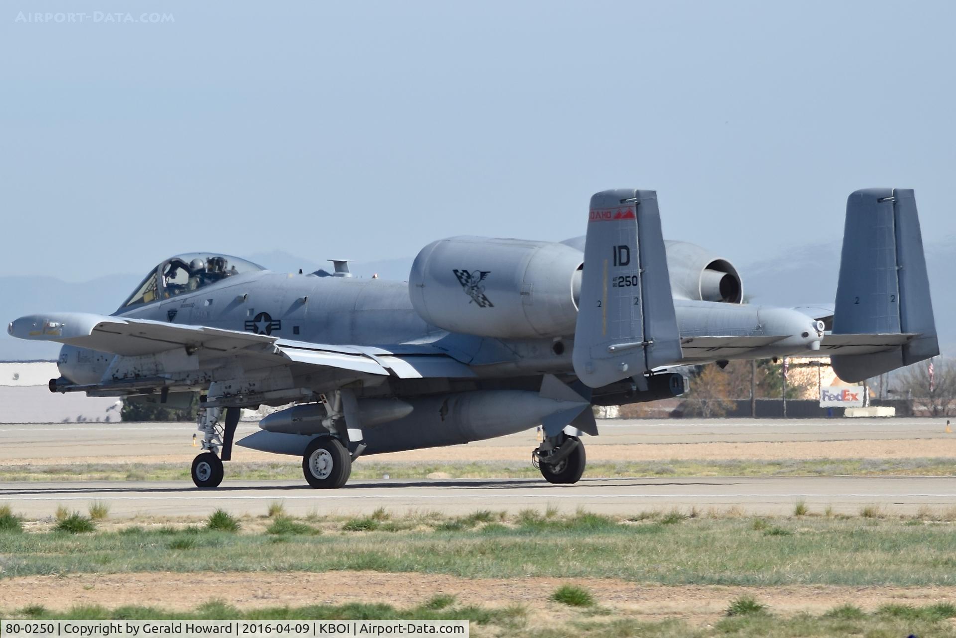 80-0250, 1980 Fairchild Republic A-10C Thunderbolt II C/N A10-0600, On RWY 28L awaiting clearance for take off. 190th Fighter Sq., 124th Fighter Wing, Idaho ANG.