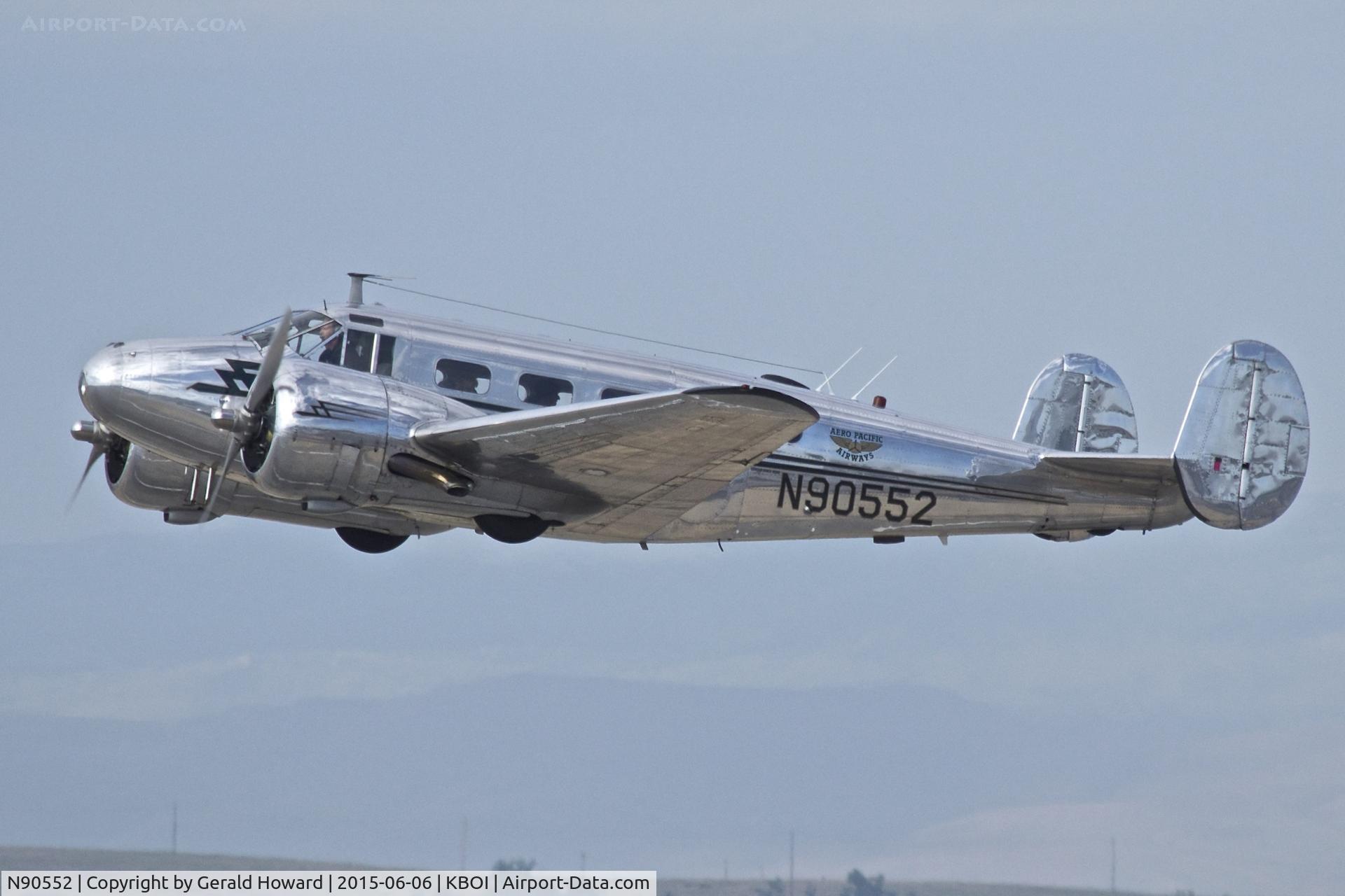 N90552, 1948 Beech D18S C/N A-420, Departing BOI.