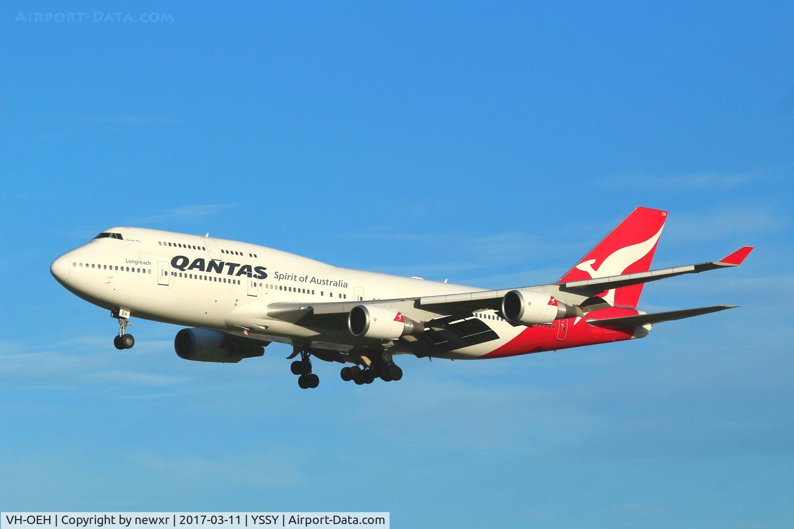 VH-OEH, 2003 Boeing 747-438/ER C/N 32912, Early Morning Arrival