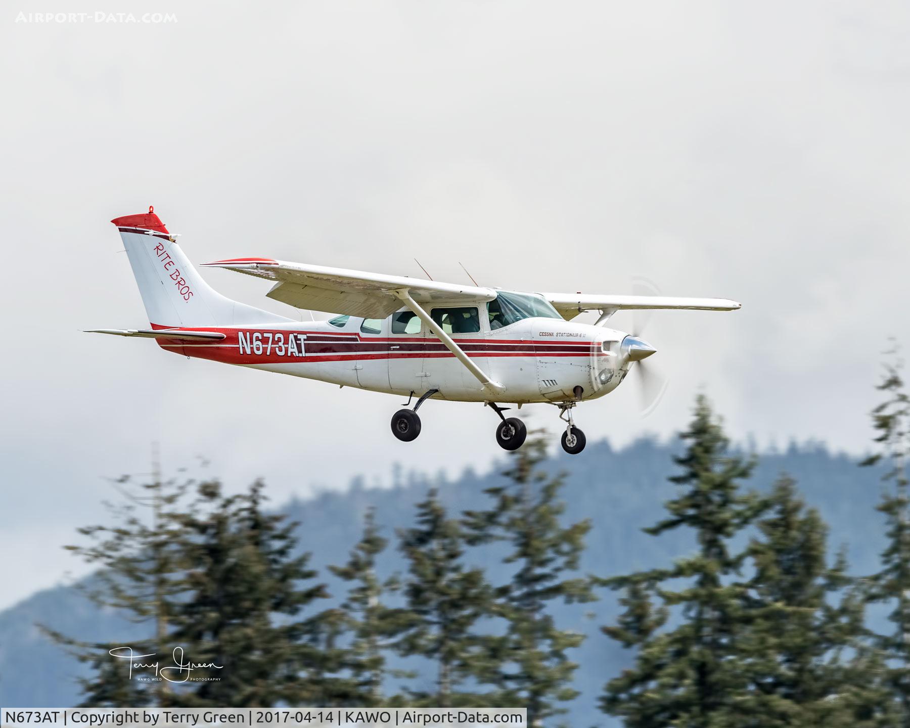N673AT, 1976 Cessna U206 Stationair C/N U206-03513, KAWO