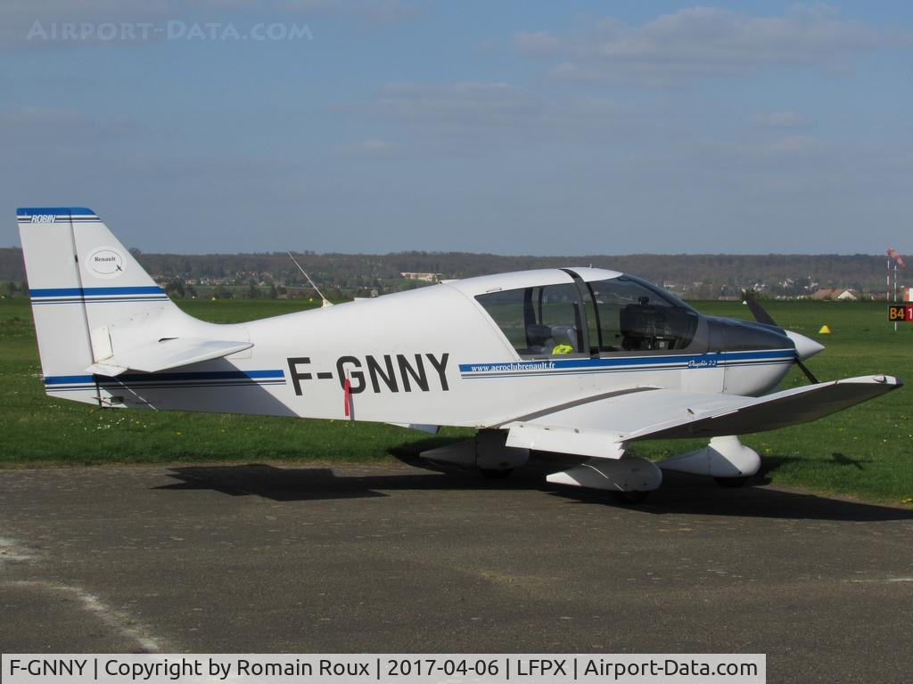 F-GNNY, Robin DR-400-120 Dauphin 2+2 C/N 2267, Parked