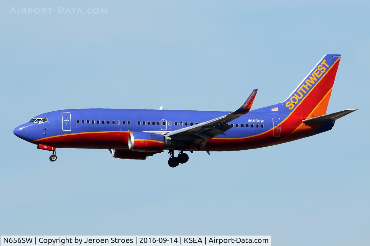 N656SW, 1997 Boeing 737-3H4 C/N 28401, KSEA