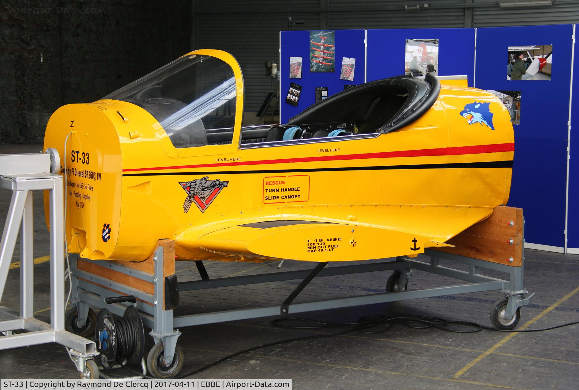 ST-33, SIAI-Marchetti SF-260MB C/N 10-33, Only the cockpit section survived at the  Helidays Beauvechain.