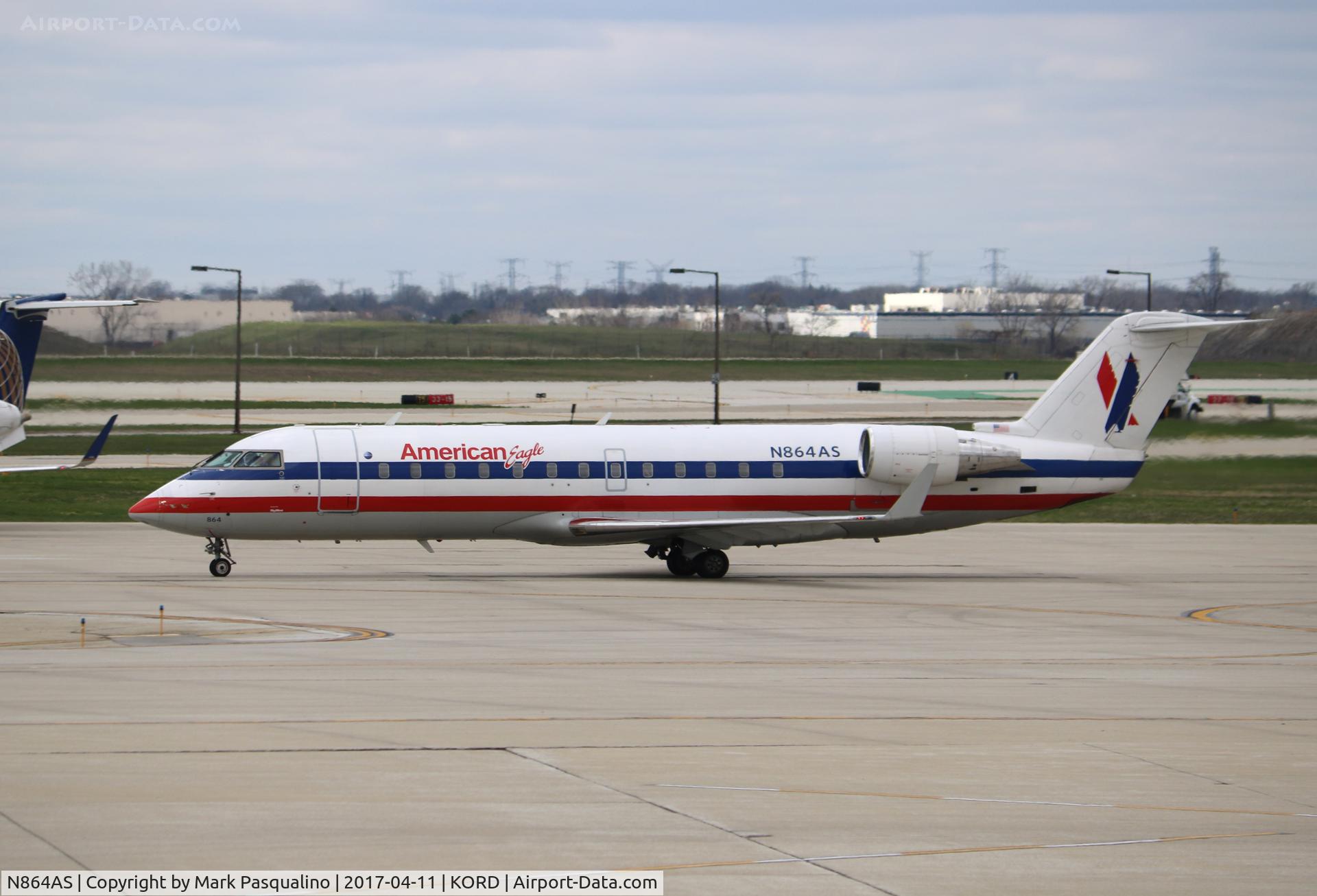 N864AS, 2001 Bombardier CRJ-200ER (CL-600-2B19) C/N 7502, CL-600-2B19