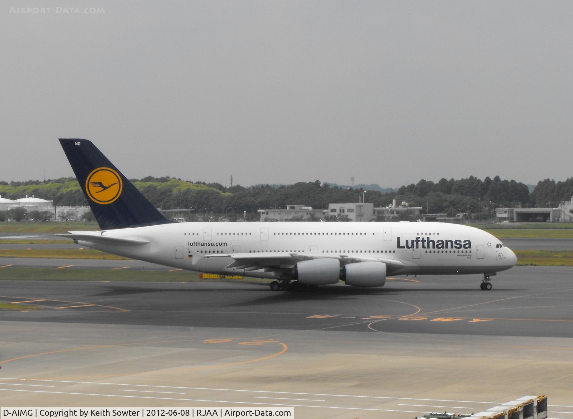 D-AIMG, 2011 Airbus A380-841 C/N 069, Taxying for departure