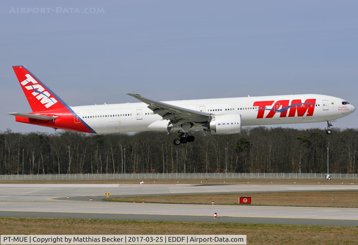PT-MUE, 2012 Boeing 777-32W/ER C/N 38886, PT-MUE