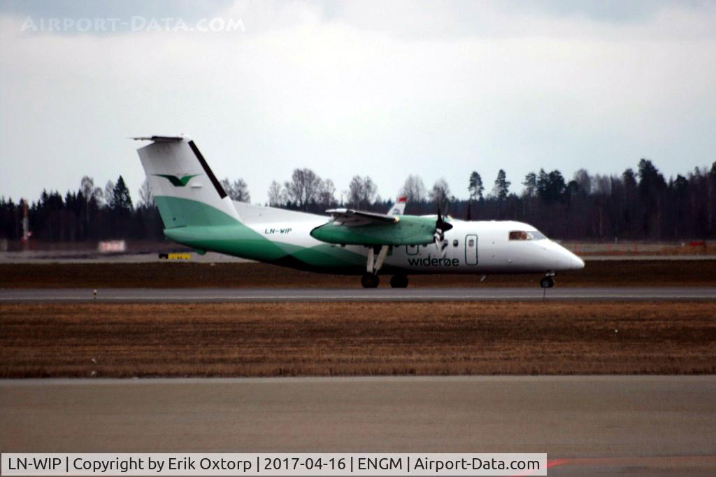 LN-WIP, 1990 De Havilland Canada DHC-8-100 Dash 8 C/N 239, LN-WIP in OSL