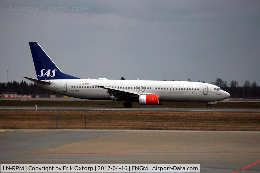 LN-RPM, 2000 Boeing 737-883 C/N 30195, LN-RPM in OSL