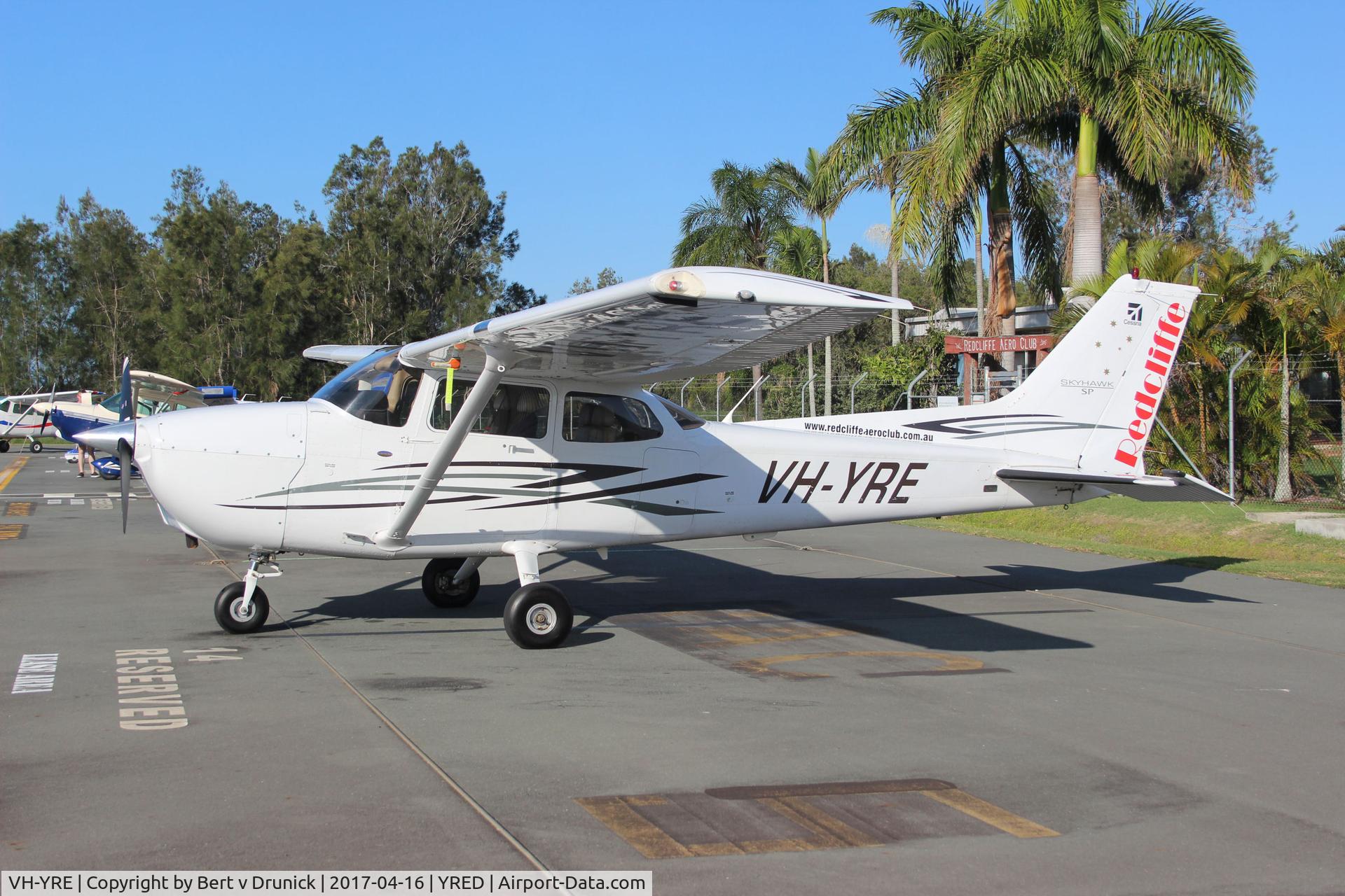 VH-YRE, 2009 Cessna 172S C/N 172S10472, VH-YRE