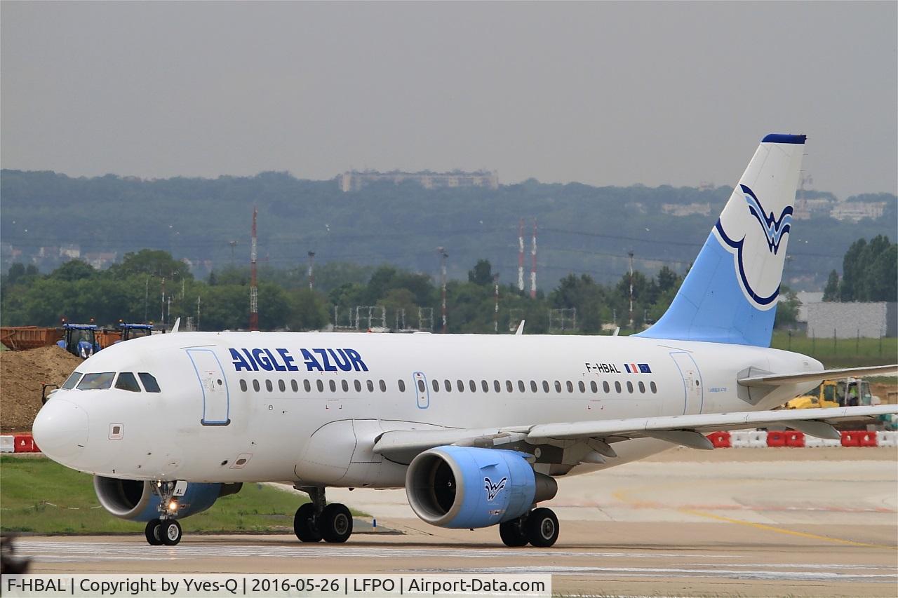 F-HBAL, 2006 Airbus A319-111 C/N 2870, Airbus A319-111, Lining up rwy 08, Paris-Orly airport (LFPO-ORY)