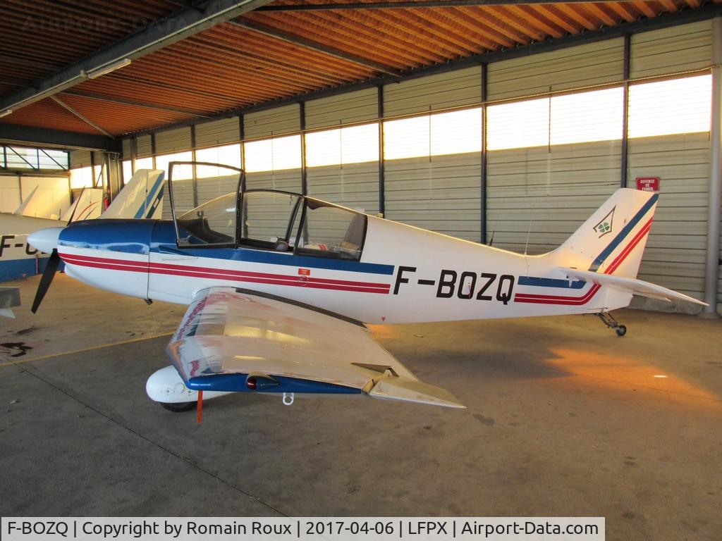 F-BOZQ, CEA Jodel DR-221 Dauphin C/N 72, Parked