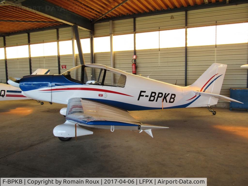 F-BPKB, CEA Jodel DR-221 Dauphin C/N 104, Parked
