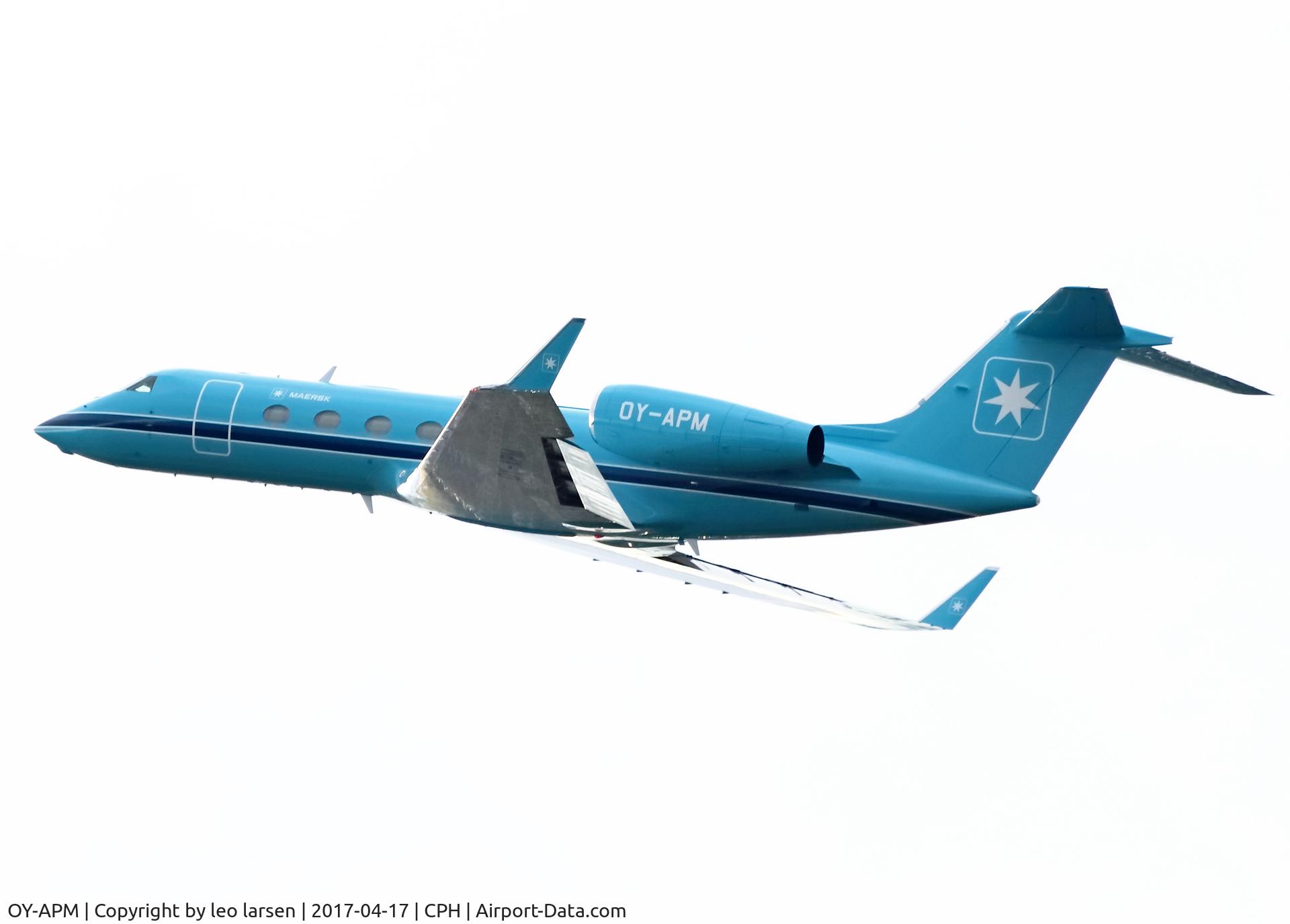 OY-APM, 2014 Gulfstream Aerospace GIV-X (G450) C/N 4305, Copenhagen 17.4.2017