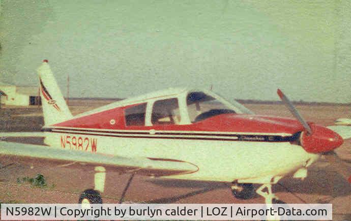 N5982W, 1967 Piper PA-28-150 Cherokee C/N 28-4342, 200 hours at this time
