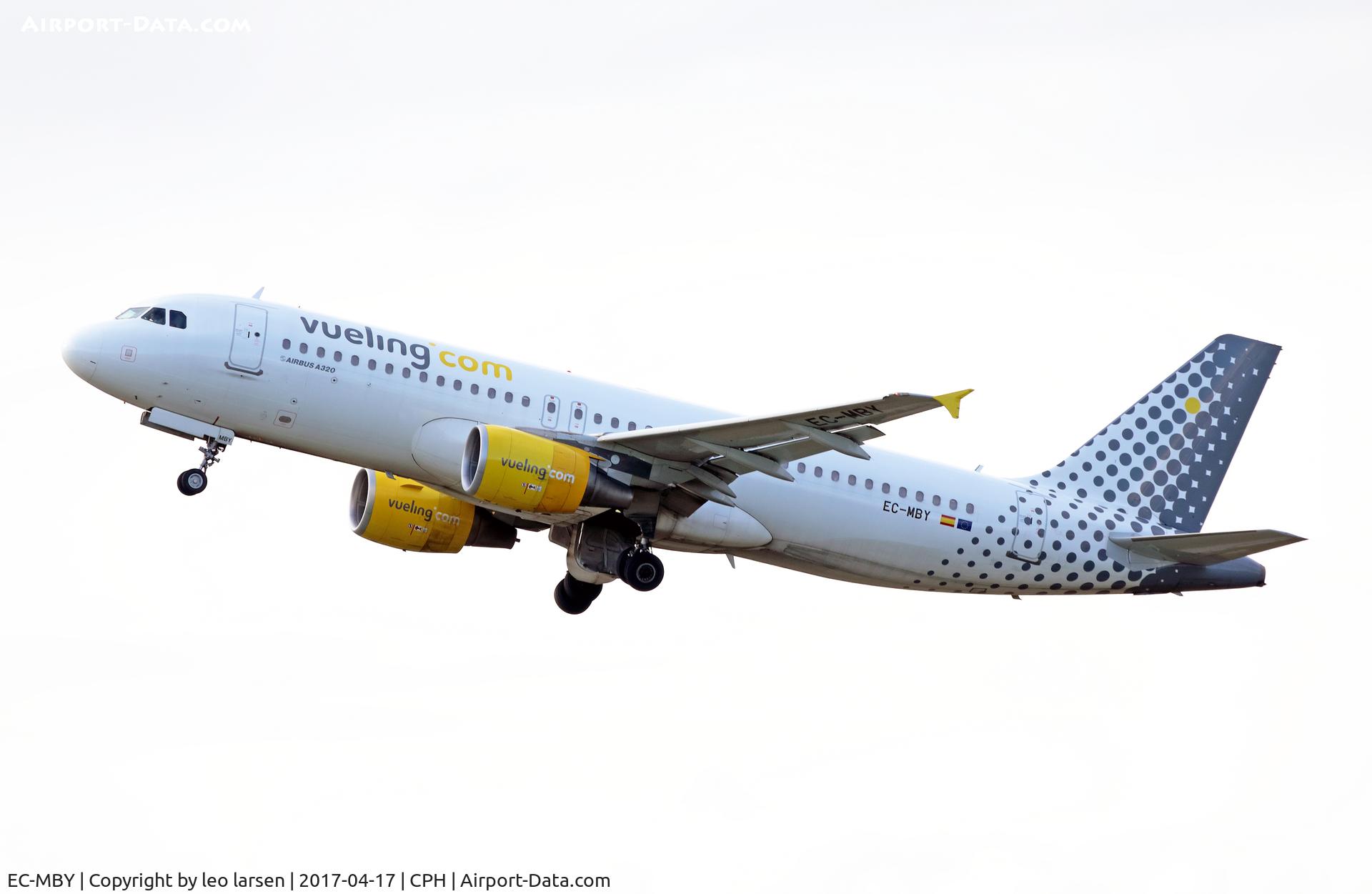 EC-MBY, 2011 Airbus A320-214 C/N 4674, Copenhagen 17.4.2017