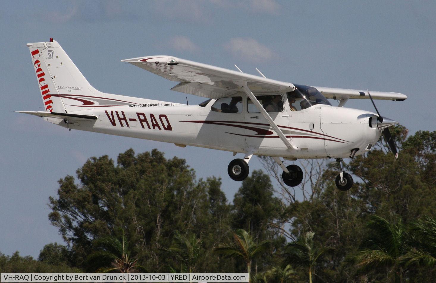 VH-RAQ, Cessna 172S C/N 172S9798, VH-RAQ