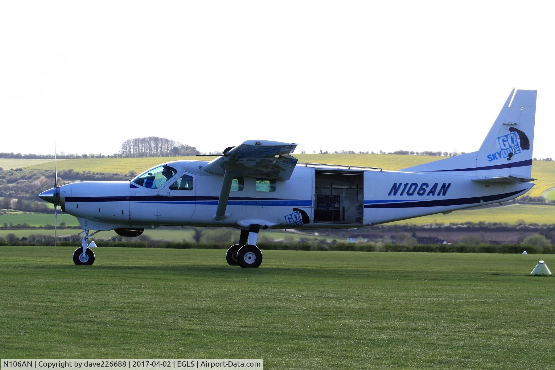 N106AN, 2002 Cessna 208B Super Cargomaster C/N 208B0917, N106AN at Old Sarum on a sunny Sunday morning