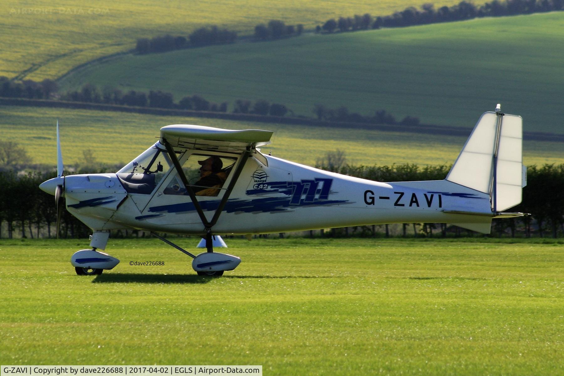 G-ZAVI, 2006 Comco Ikarus C42 FB100 C/N 0601-6777, G ZAVi at the vintage flyin - Old Sarum