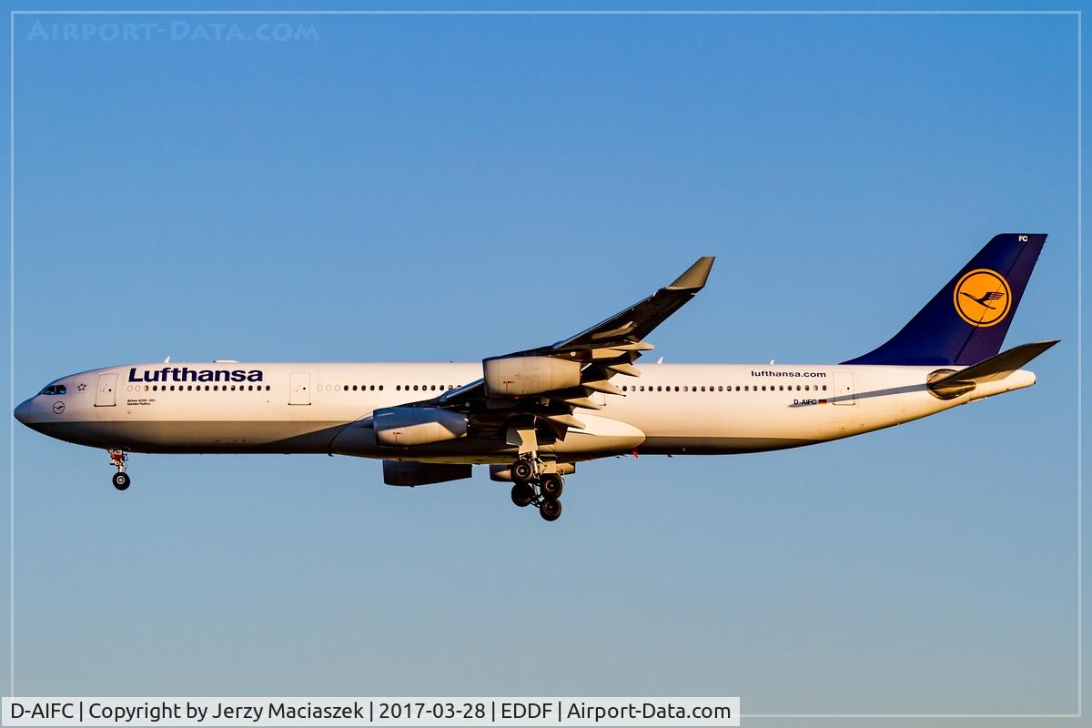D-AIFC, 2000 Airbus A340-313X C/N 379, Airbus A340-313X