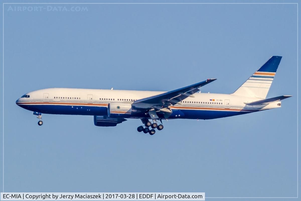 EC-MIA, 2002 Boeing 777-28E/ER C/N 28685, Boeing 777-28E