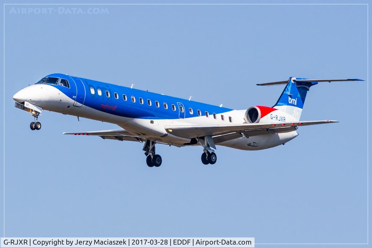 G-RJXR, 1998 Embraer EMB-145EP (ERJ-145EP) C/N 145070, Embraer EMB-145EP