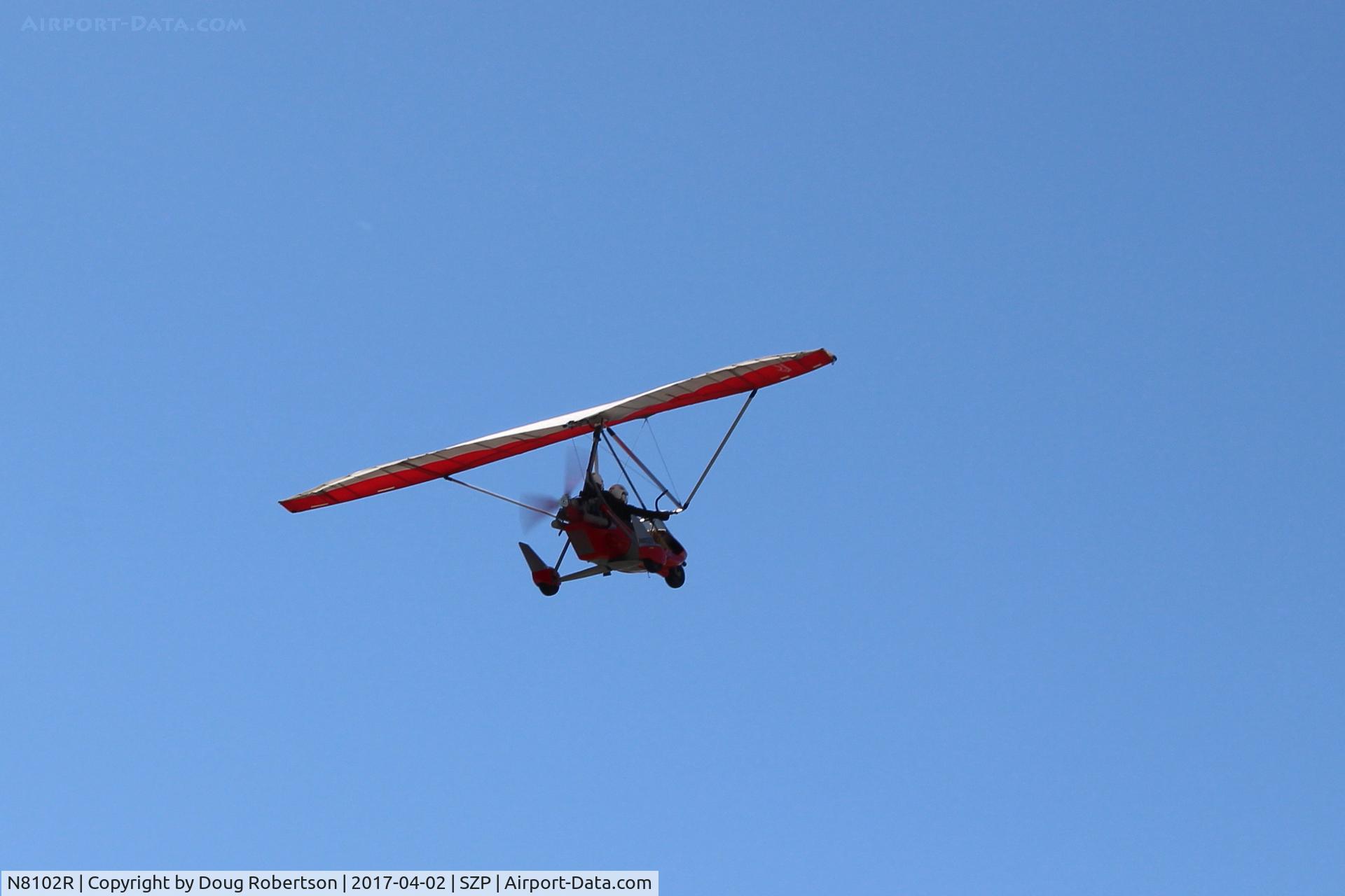 N8102R, 2005 Air Creation Tanarg C/N T05052, 2005 Air Creation USA TANARG, Rotax 912 Pusher, weight-shift control, ignore wing markings. Takeoff climb Rwy 22