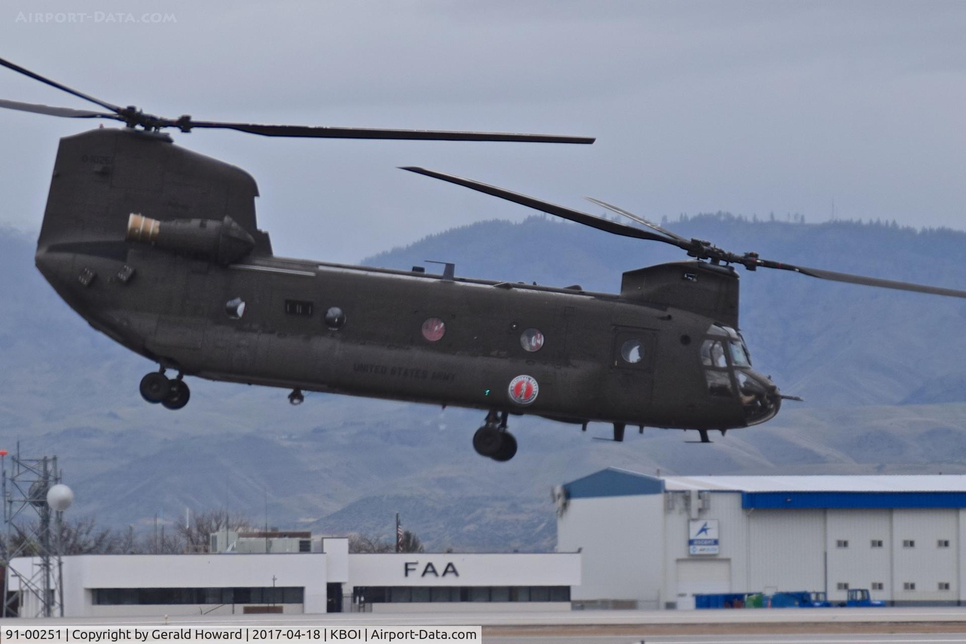 91-00251, 1968 Boeing Vertol CH-47D Chinook C/N M3400, Departing RWY 10R. 1-186th Aviation Regiment, Washington Army National Guard.