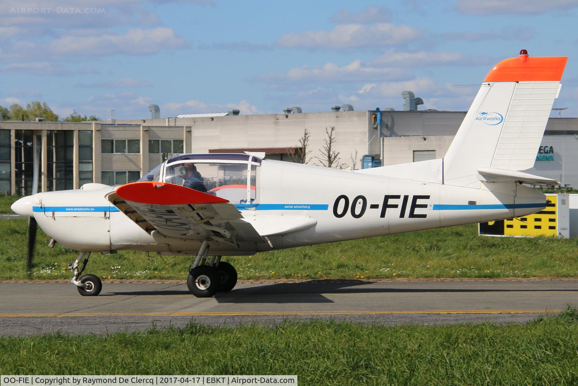 OO-FIE, Socata MS-893A Rallye Commodore 180 C/N 10732, Taxiing to rwy 06.