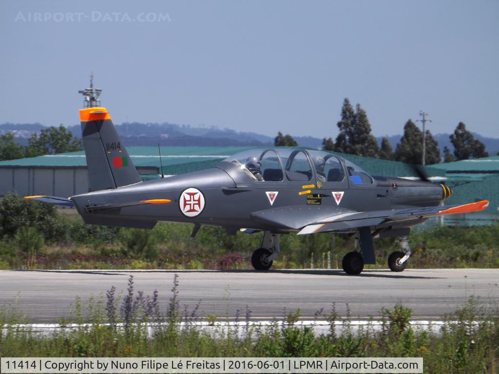 11414, Socata TB-30 Epsilon C/N 171, Taxying at the runway.