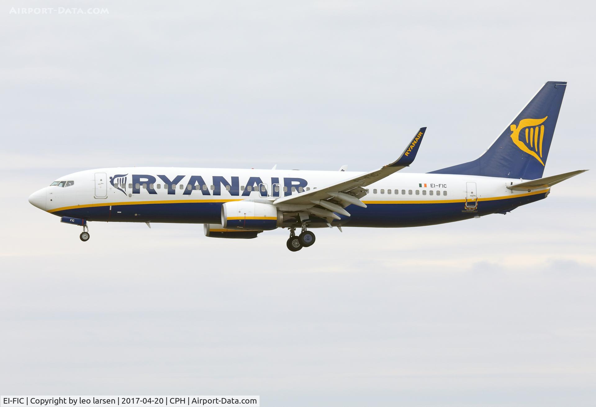 EI-FIC, 2015 Boeing 737-8AS C/N 44693, Copenhagen 20.4.2017